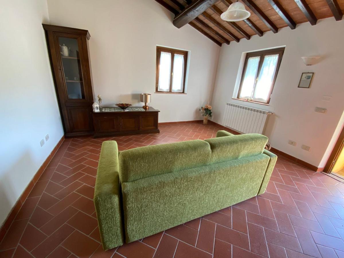 Masso Alle Rose Di Santarsiero Serena Montaione Buitenkant foto