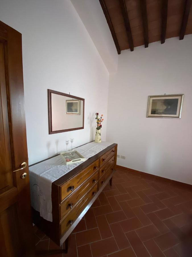 Masso Alle Rose Di Santarsiero Serena Montaione Buitenkant foto