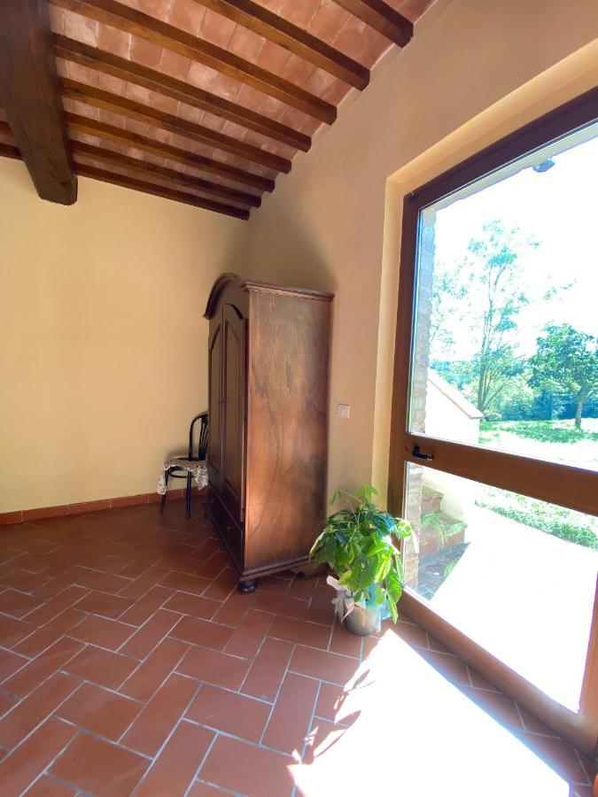 Masso Alle Rose Di Santarsiero Serena Montaione Buitenkant foto