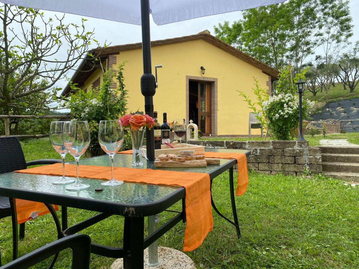 Masso Alle Rose Di Santarsiero Serena Montaione Buitenkant foto